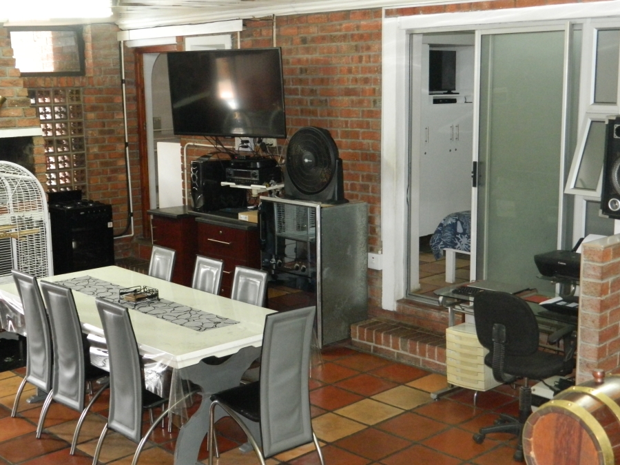 7 Bedroom Property for Sale in Dal Josafat Western Cape